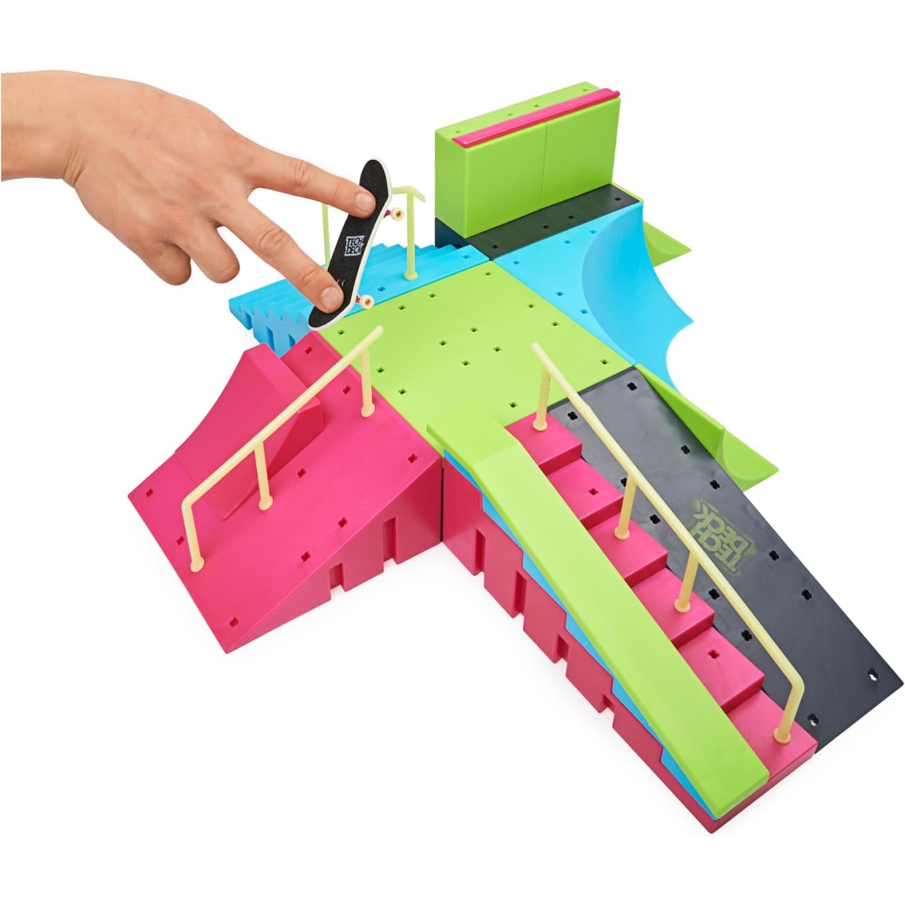 Tech Deck, Neon Mega Park X-Connect Creator, Customizable Glow-In-The-Dark Ramp Set With 2 Blind Skateboard Fingerboards, 90+ Pieces, Gift For Ages 6+ - Image 7