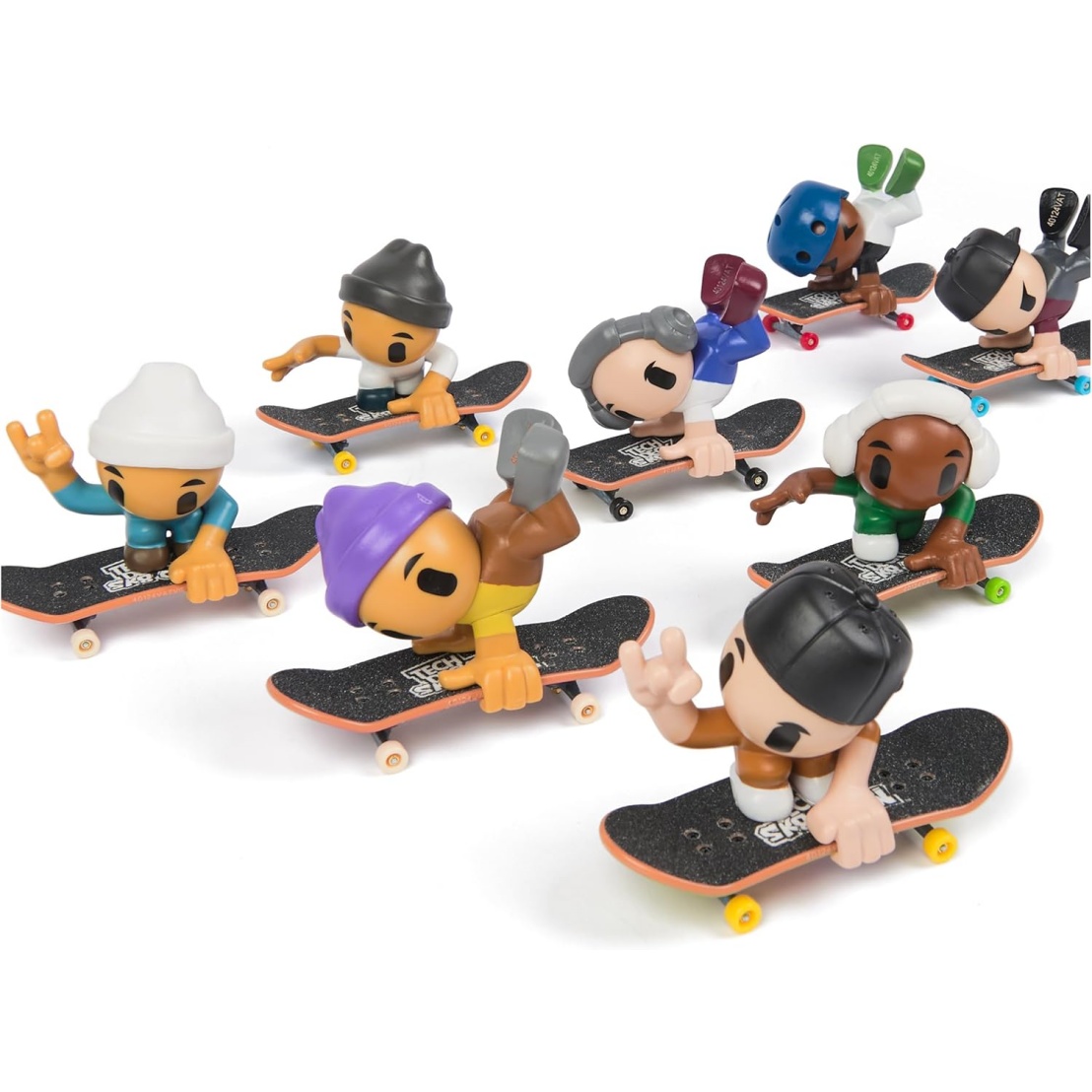 Tech Deck Sk8 Crew, 2 Exclusive Fingerboards With Assist Figures, Customizable Collectible Mini Skateboards, Toys For Kids Ages 5+ (Styles May Vary) - Image 8