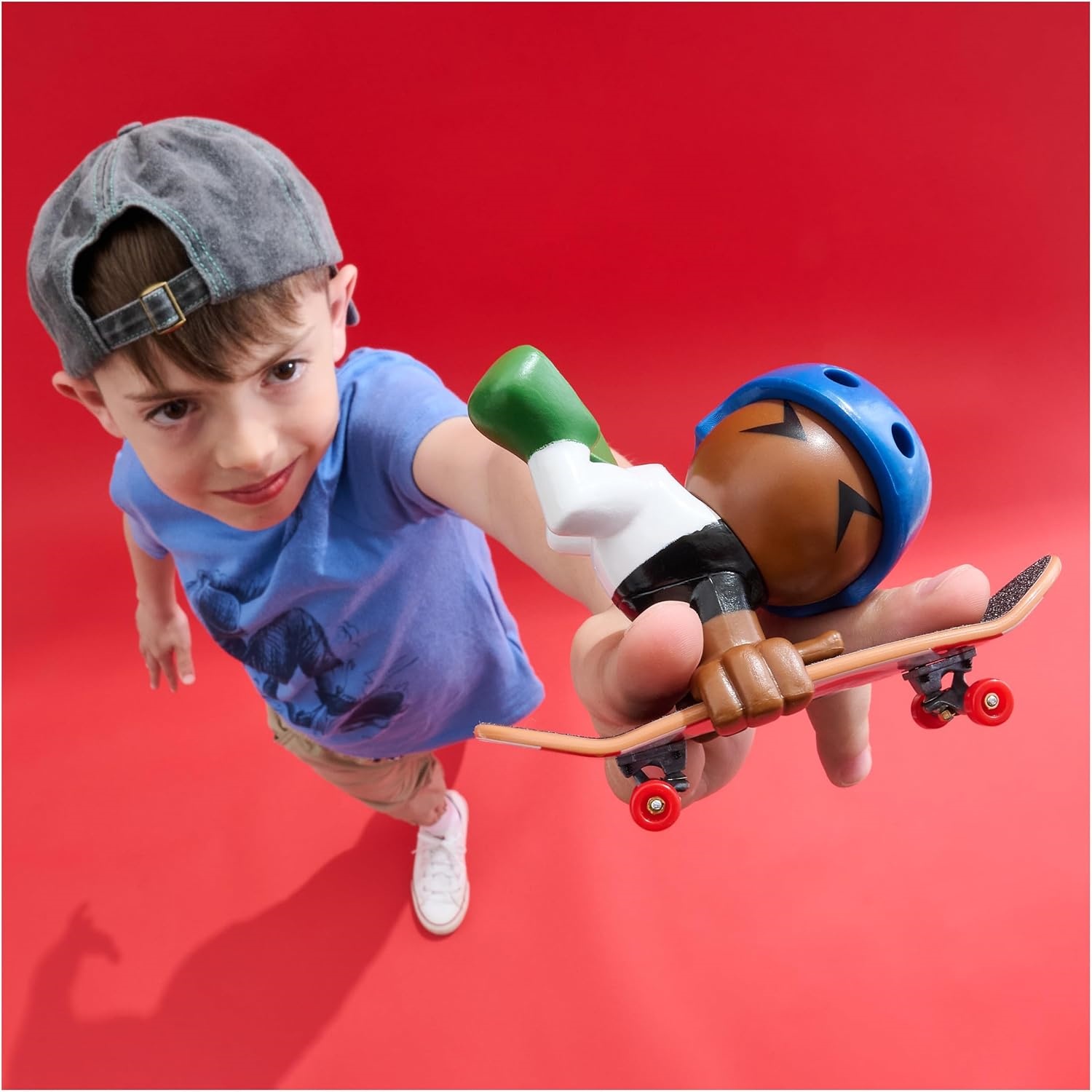 Tech Deck Sk8 Crew, 2 Exclusive Fingerboards With Assist Figures, Customizable Collectible Mini Skateboards, Toys For Kids Ages 5+ (Styles May Vary) - Image 5